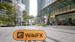 Swissquote シンガポール  確認済み:  運営オフィス確認済み