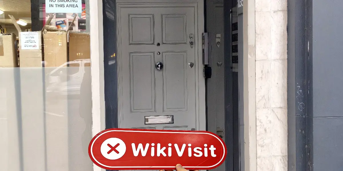 SOFTTRADE Vương quốc Anh (135 Notting Hill Gate) Xác minh: Không có hiện diện vật lý