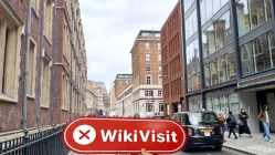 VEXAtrade イギリス 確認済み: 物理的な存在は確認されず