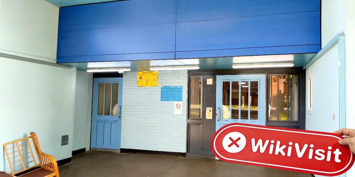 Bluefoxinvestment United Kingdom  Verified:  No Physical Presence Found