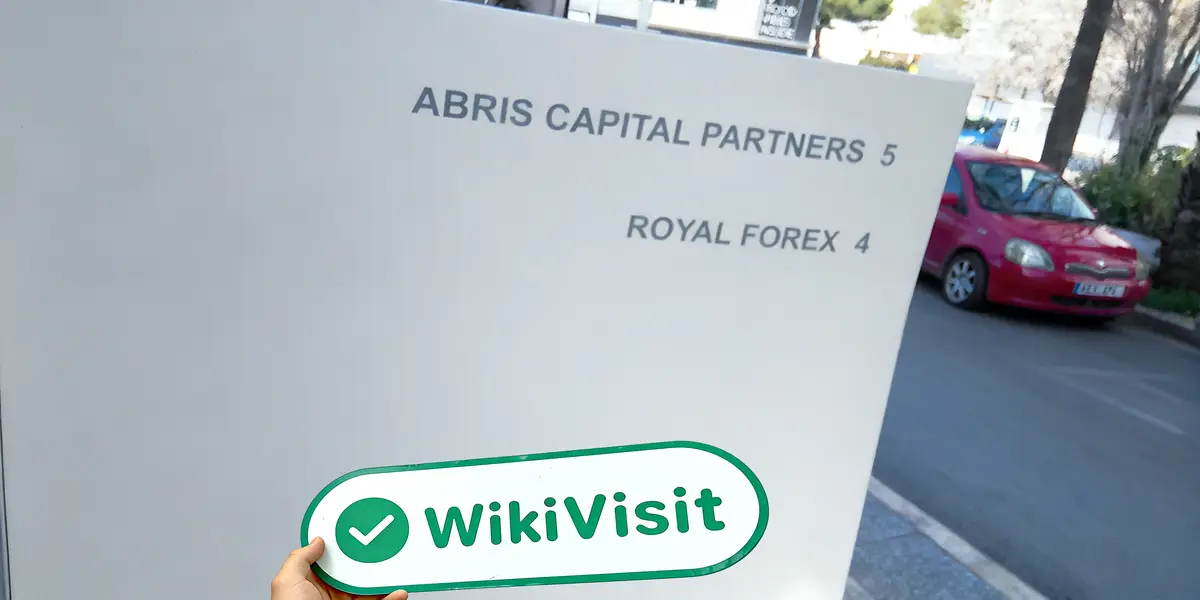 यात्रा पर जाने वाले Royal Forex साइप्रस में, कार्यालय मौजूद हैं