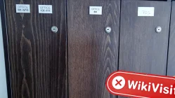 ziyaret eden Kıbrıs komisyoncusu W.G. , ofis var