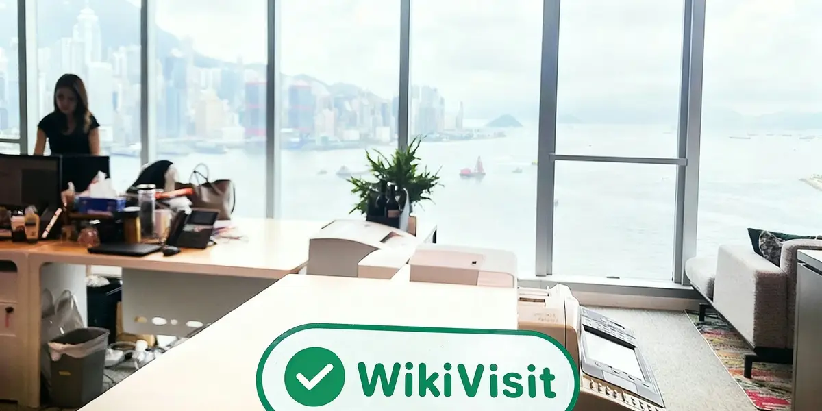 एच। ब्रोकर का दौरा BYFX HK