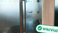 Kunjungan ke Cambridge FX di Australia