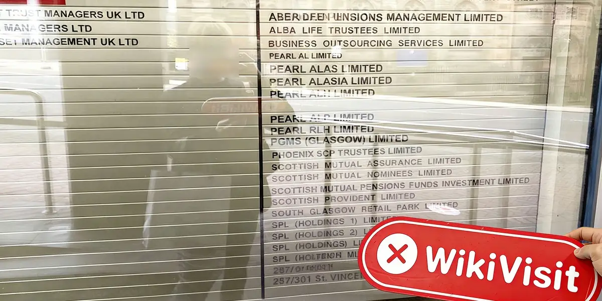 Una visita aSIS GROUP nel Regno Unito - Finding No Office
