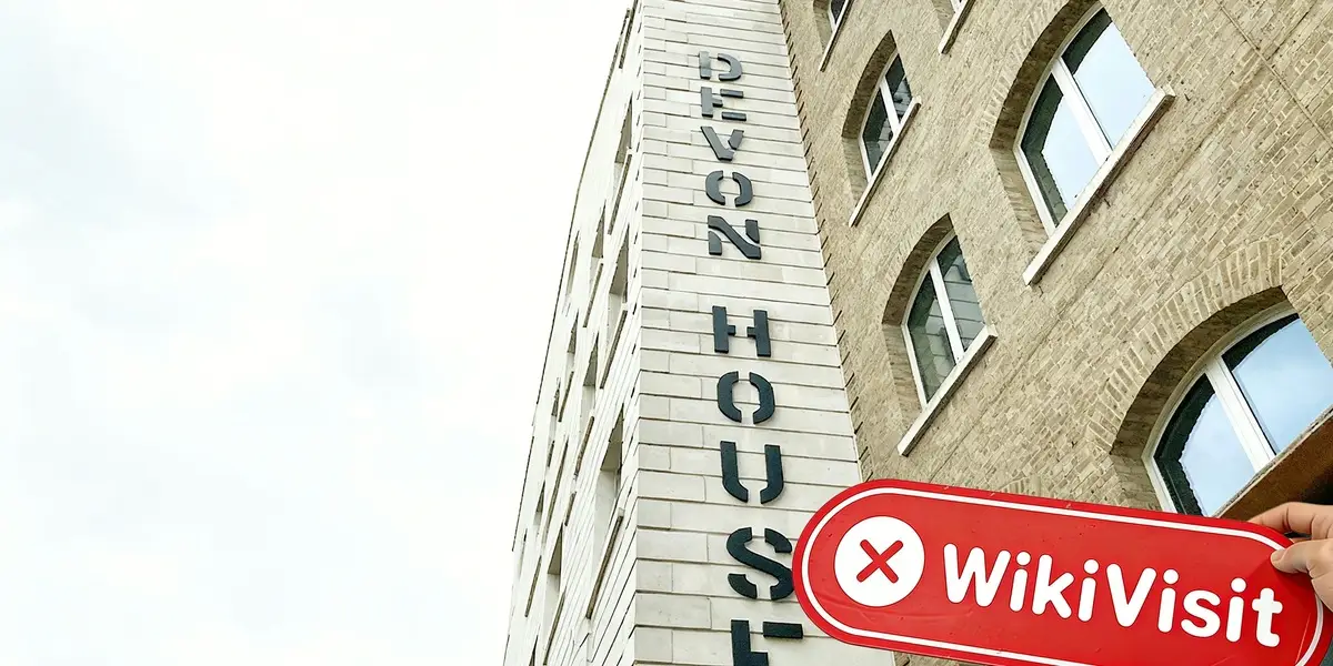 برطانیہ میں Q8tradefx کا دورہ -- دفتر نہ ملنا
