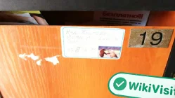 kunjungan ke BenchMark di bulgaria -- kantor dikonfirmasi ada