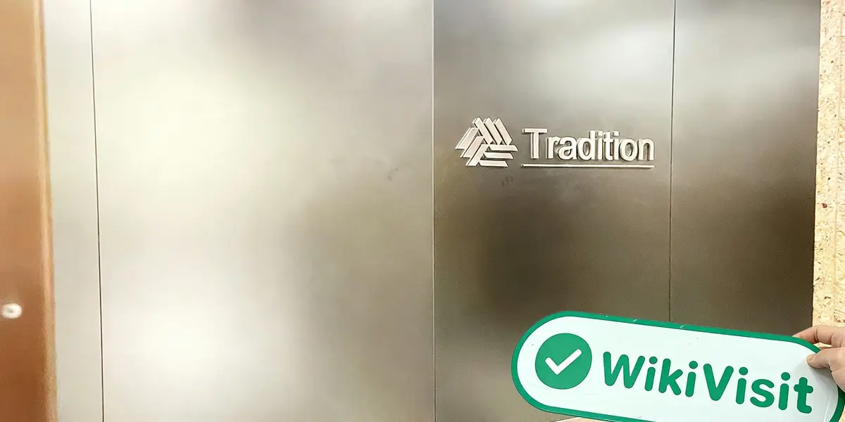 Ein Besuch bei Tradition in Hongkong – Büro gefunden
