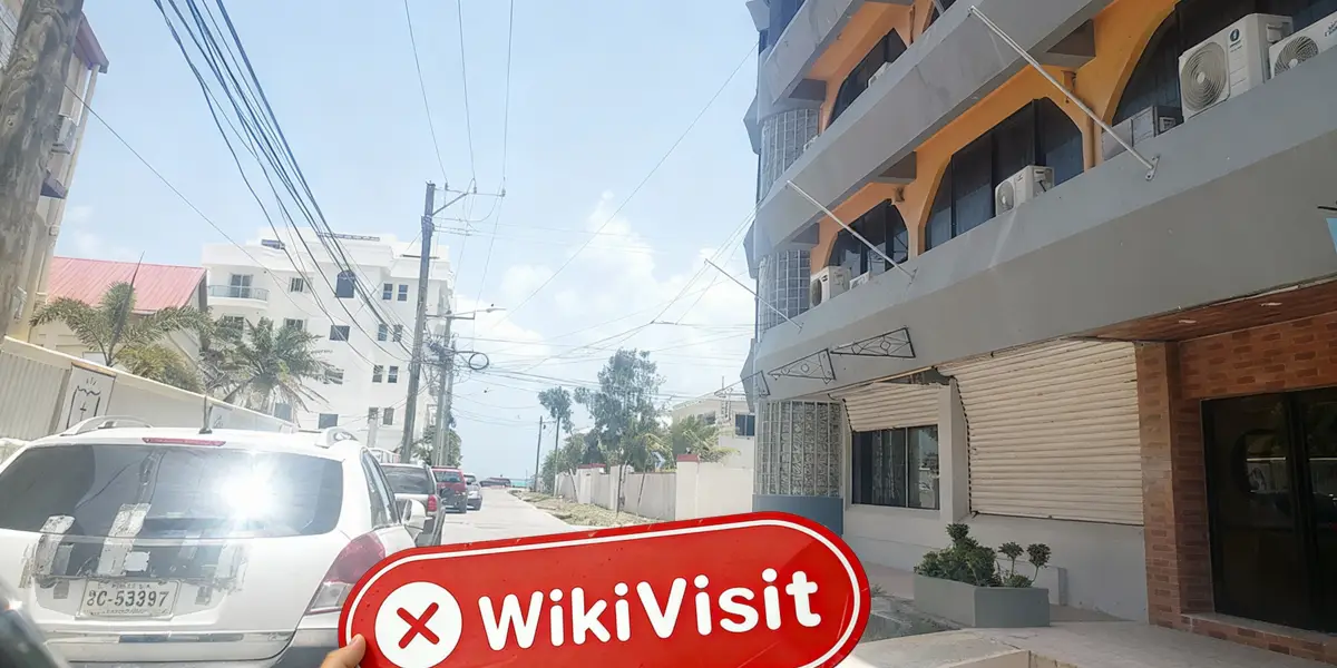 une visite à INVESTOUS au Belize - aucun bureau trouvé