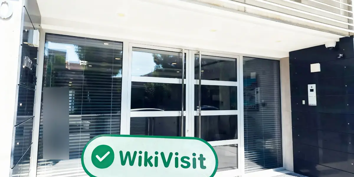  Una visita a XTB en Chipre - Oficina Encontrada