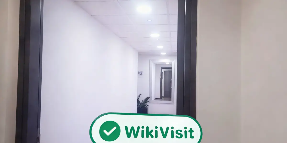 Uma Visita à KEY TO TRADING em Chipre - Escritório Encontrado