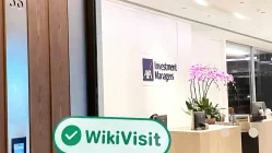 Una visita a AXA a Hong Kong - Ufficio Trovato