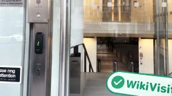 यूके में HCFX की यात्रा - कार्यालय मिला