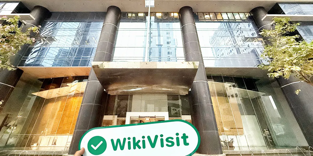 Una visita a LUKFOOK JEWELLERY en Hong Kong - Oficina Encontrada