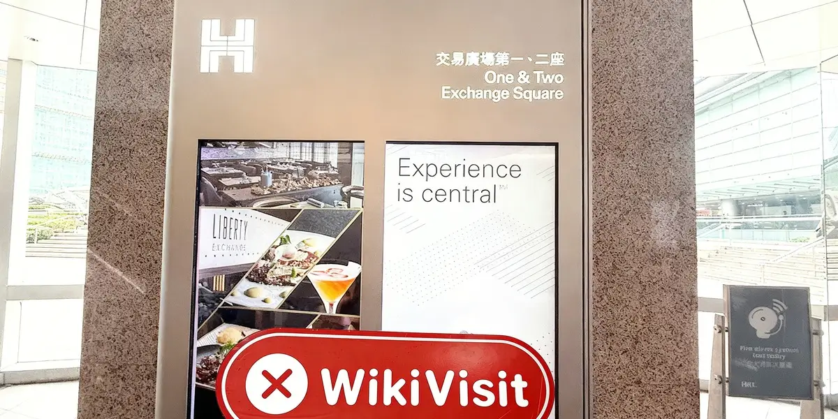 A Visit to CENTRAL in Hong Kong – No Office Found