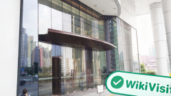 中国香港实地探访外汇交易商 鑫汇宝 存在真实展业场所