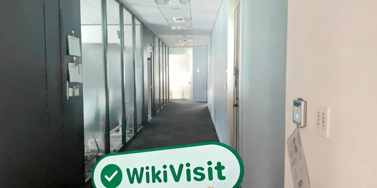A Visit to Japan Bond in Japan – Office Found
