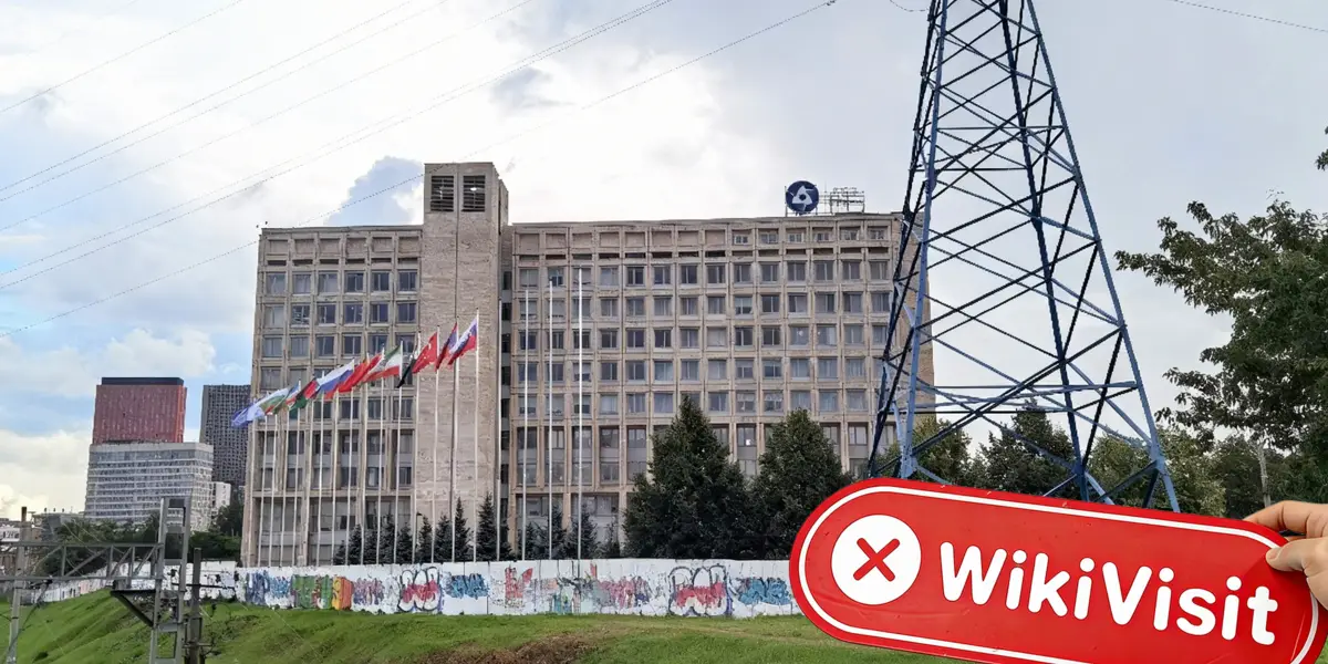 Una visita a Excess World in Russia - Nessun ufficio trovato