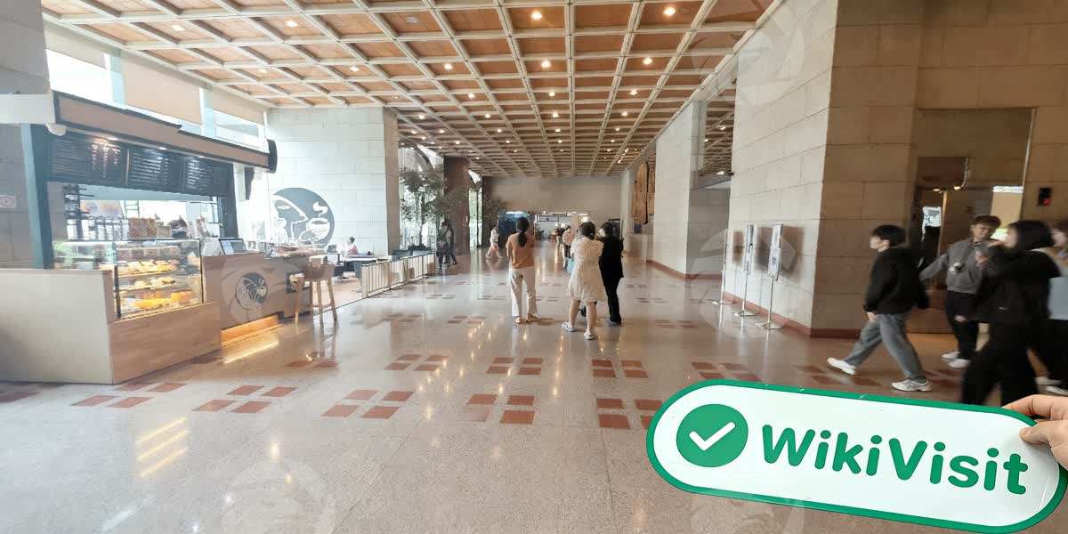 C:\Users\WikiGlobal\Pictures\4590630092-GT Gold Bullion\processed_1756968888_15b9931c_img2_v2.jpg