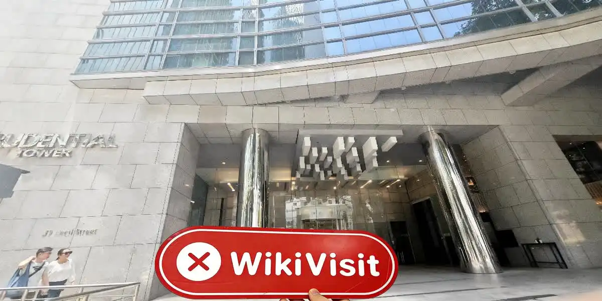 VTB Capital Сингапур  Проверено: Физическое присутствие не обнаружено