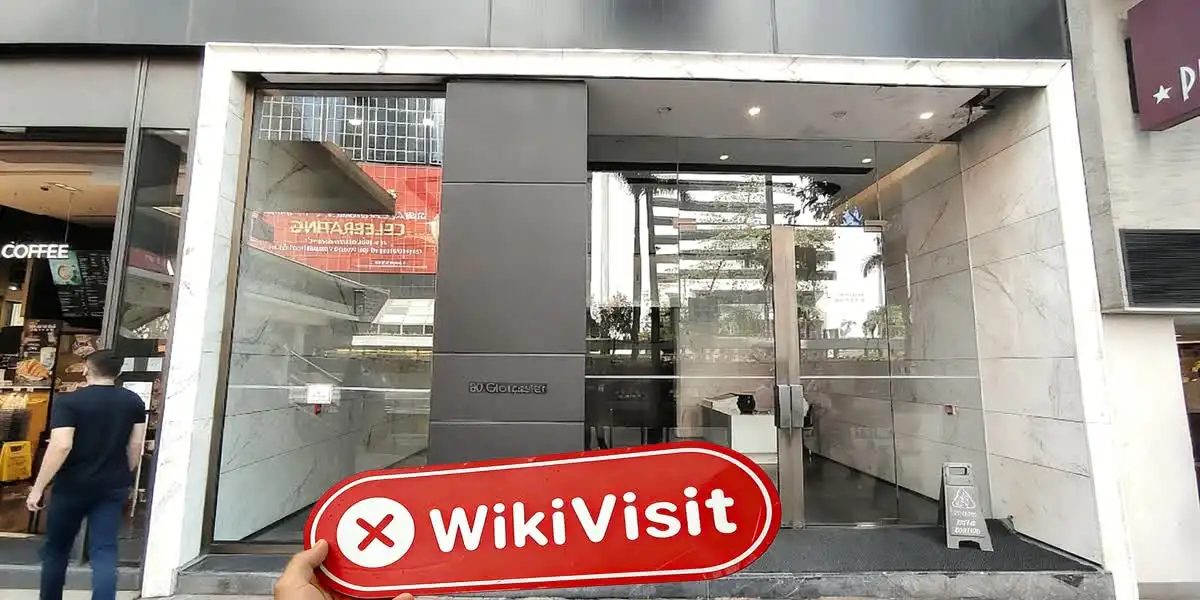 Plutus Гонконг  Проверено: Физическое присутствие не обнаружено