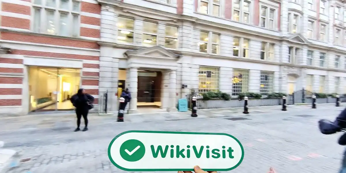Swissquote イギリス  確認済み:  営業所確認済み